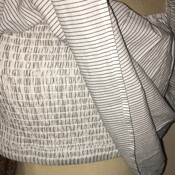 Like new Express short sleeve striped blouse - Picture 2 of 4